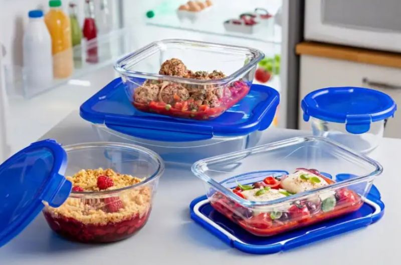 Dóza na potraviny s tesniacim vekom štvorcová, 16x16x6cm, 0,8L, sklo číre PYREX